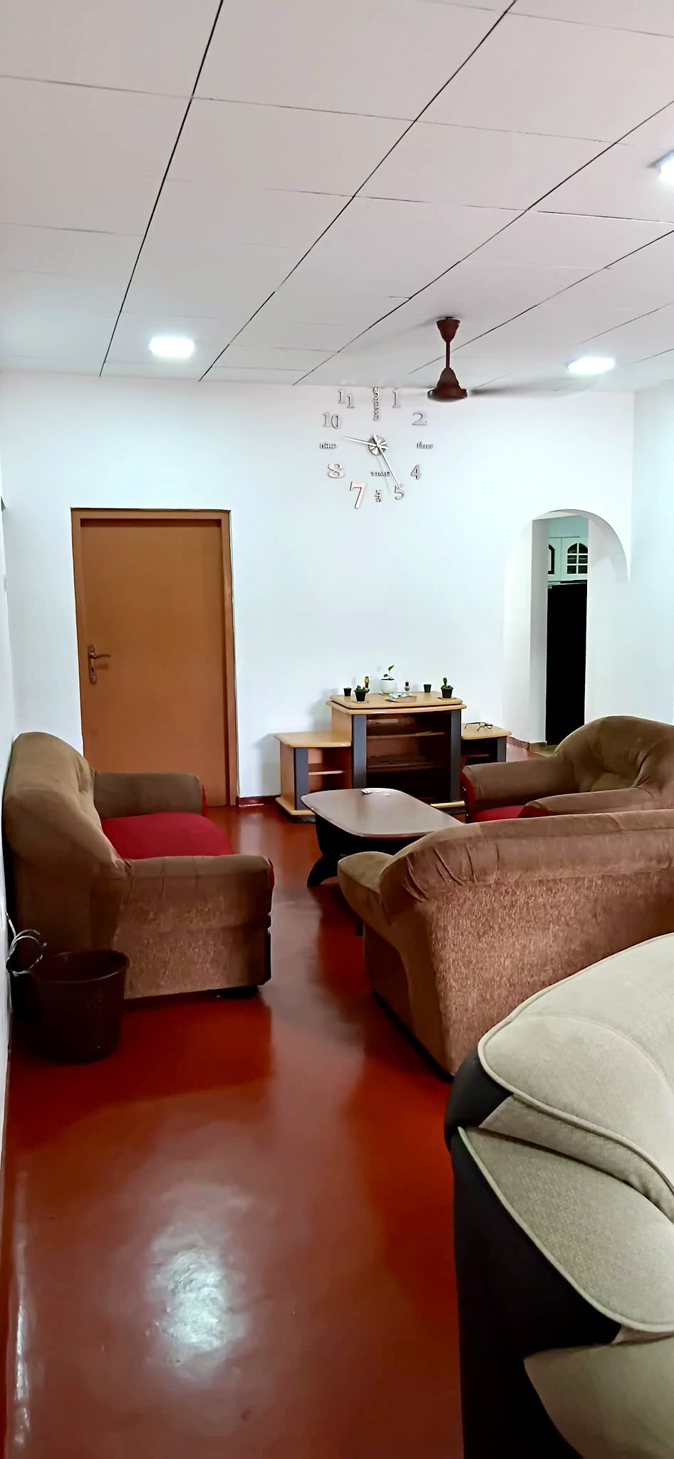 VILLA-TYPE HOUSE FOR SALE IN WELIGAMA – WALKING DISTANCE TO THE BEACH!