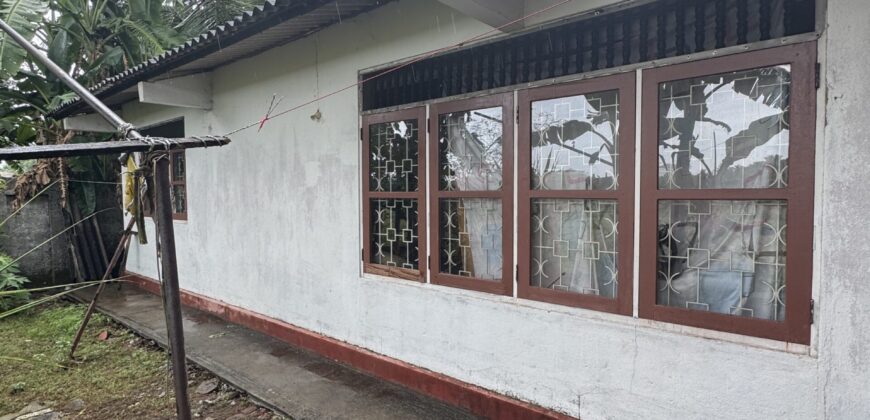Land with Two Unit House at Thalahena